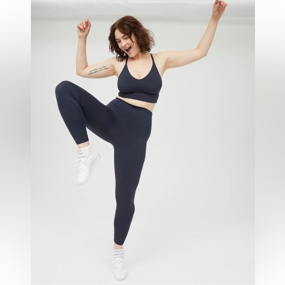 aerie Pants - 🏷️ NWT Aerie Real Me High Rise Mesh Leg 7/8 Black Leggings